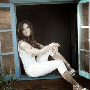 Meet your Posher, Joanna